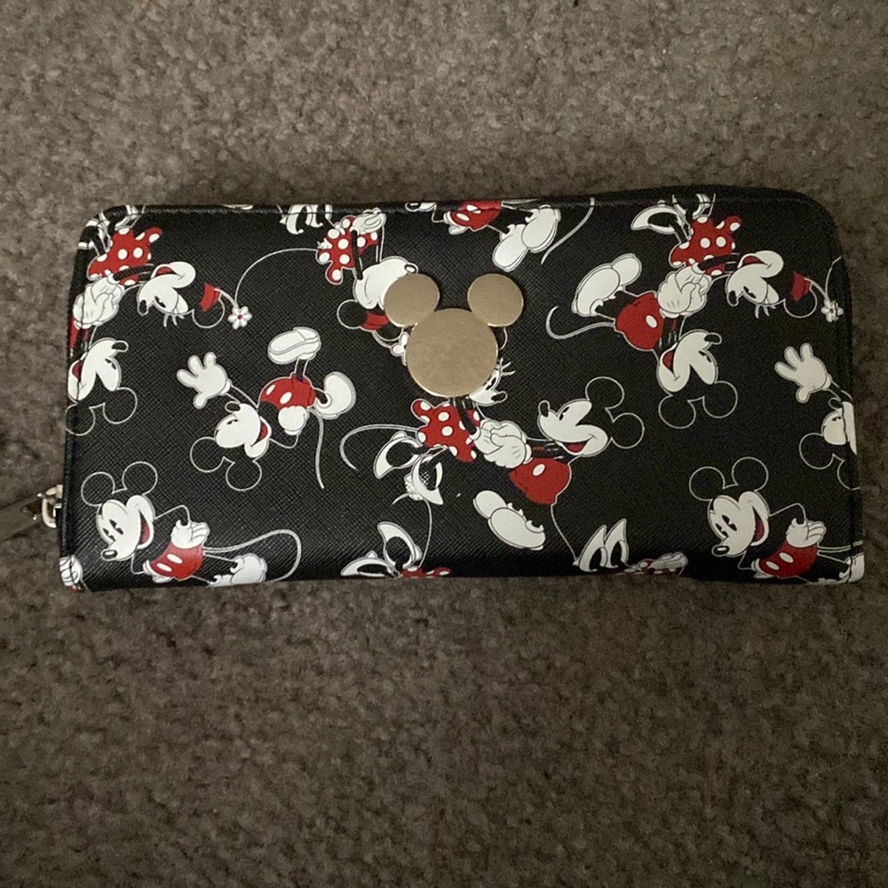 Large Disney wallet NWT